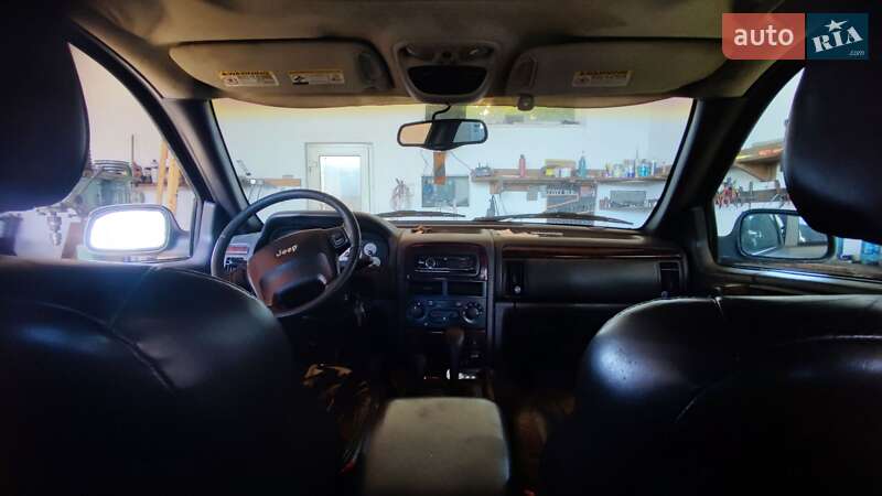 Позашляховик / Кросовер Jeep Grand Cherokee 2001 в Тячеві
