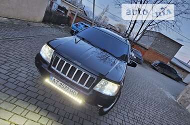 Внедорожник / Кроссовер Jeep Grand Cherokee 2004 в Надворной