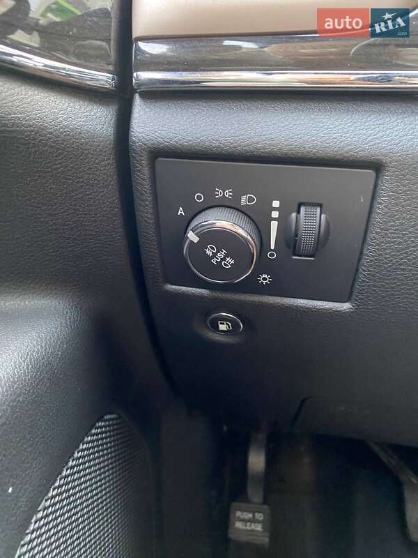 Позашляховик / Кросовер Jeep Grand Cherokee 2015 в Львові