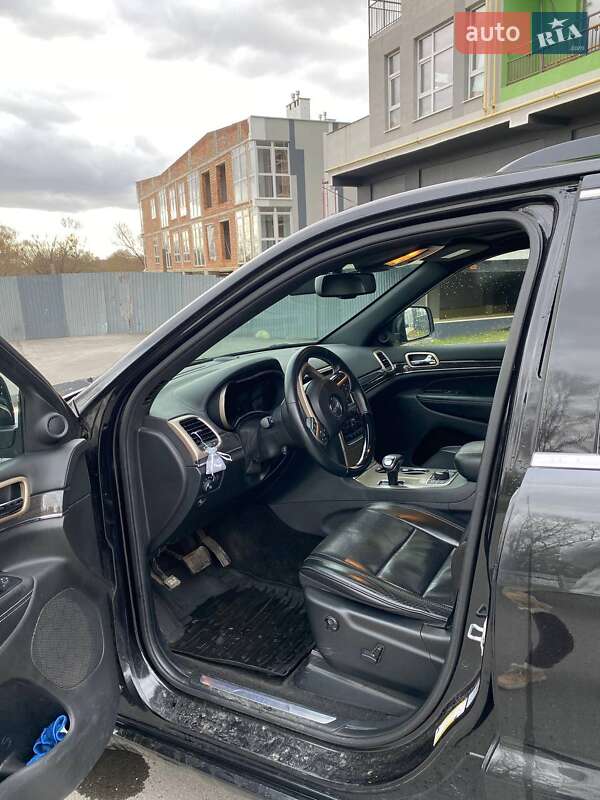 Позашляховик / Кросовер Jeep Grand Cherokee 2015 в Львові
