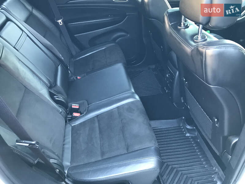 Внедорожник / Кроссовер Jeep Grand Cherokee 2019 в Львове