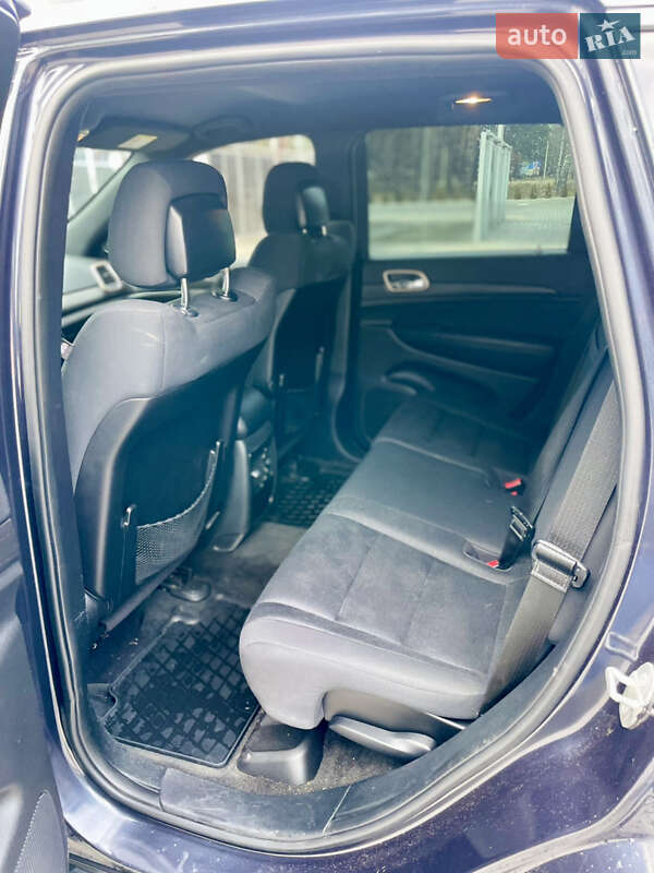 Позашляховик / Кросовер Jeep Grand Cherokee 2015 в Луцьку фото 33 Позашляховик / Кросовер Jeep Grand Cherokee 2015 в Луцьку