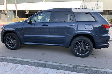 Внедорожник / Кроссовер Jeep Grand Cherokee 2019 в Киеве