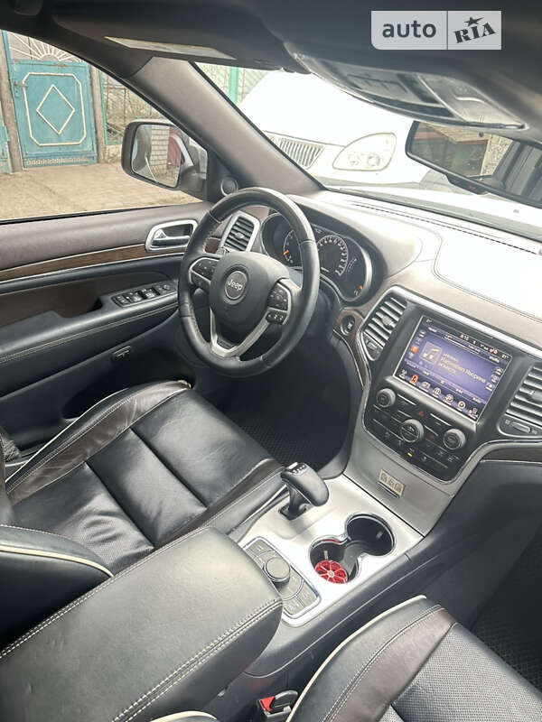 Внедорожник / Кроссовер Jeep Grand Cherokee 2015 в Днепре фото 18 Внедорожник / Кроссовер Jeep Grand Cherokee 2015 в Днепре