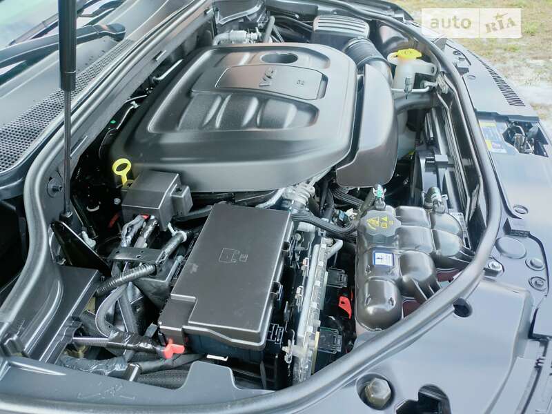 Внедорожник / Кроссовер Jeep Grand Cherokee 2021 в Киеве