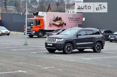 Внедорожник / Кроссовер Jeep Grand Cherokee 2011 в Обухове