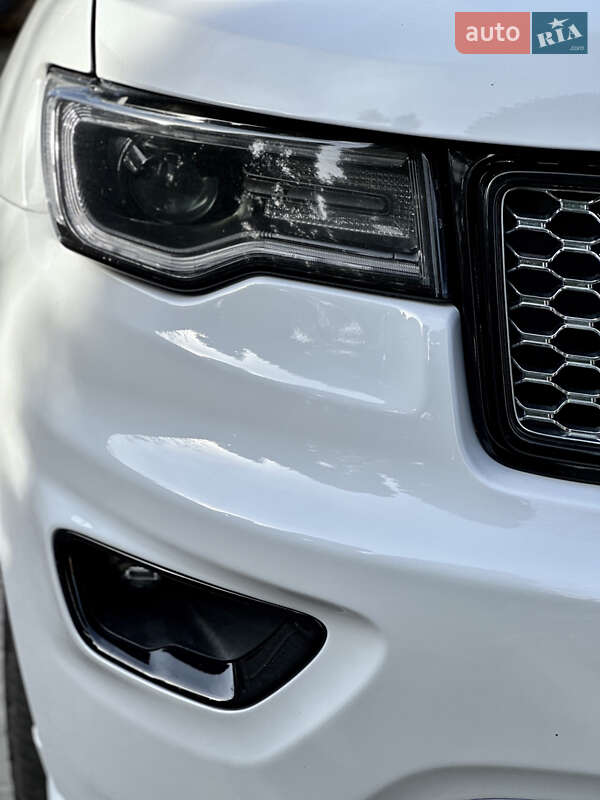 Позашляховик / Кросовер Jeep Grand Cherokee 2018 в Харкові