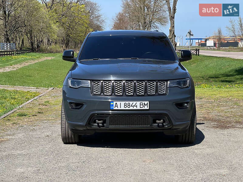 Внедорожник / Кроссовер Jeep Grand Cherokee 2018 в Киеве