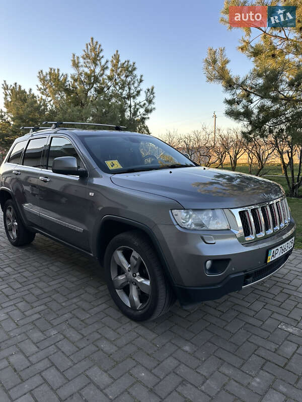 Внедорожник / Кроссовер Jeep Grand Cherokee 2011 в Запорожье