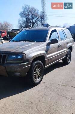 Внедорожник / Кроссовер Jeep Grand Cherokee 2002 в Черкассах