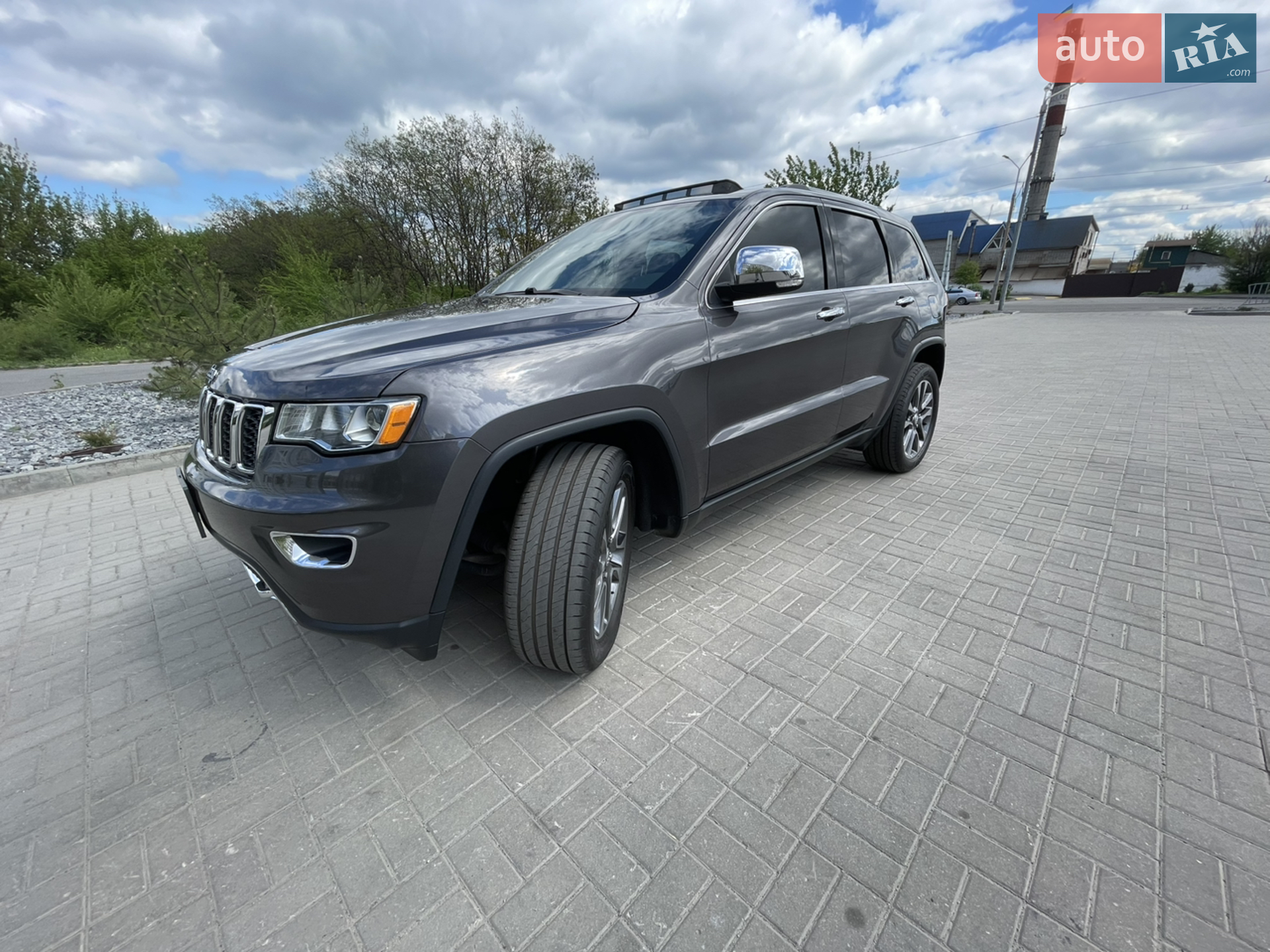2018 Jeep Grand Cherokee - мініатюра 11