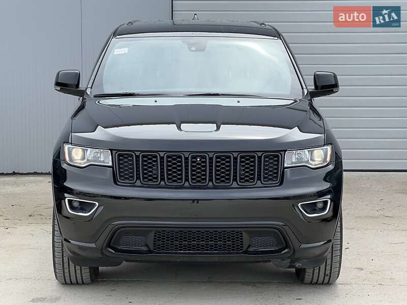 Внедорожник / Кроссовер Jeep Grand Cherokee 2021 в Одессе