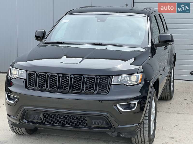 Внедорожник / Кроссовер Jeep Grand Cherokee 2021 в Одессе