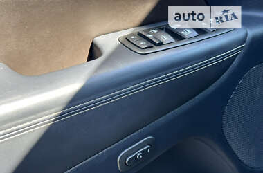 Внедорожник / Кроссовер Jeep Grand Cherokee 2013 в 