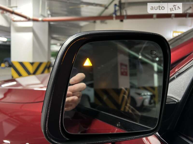 Внедорожник / Кроссовер Jeep Grand Cherokee 2018 в Киеве