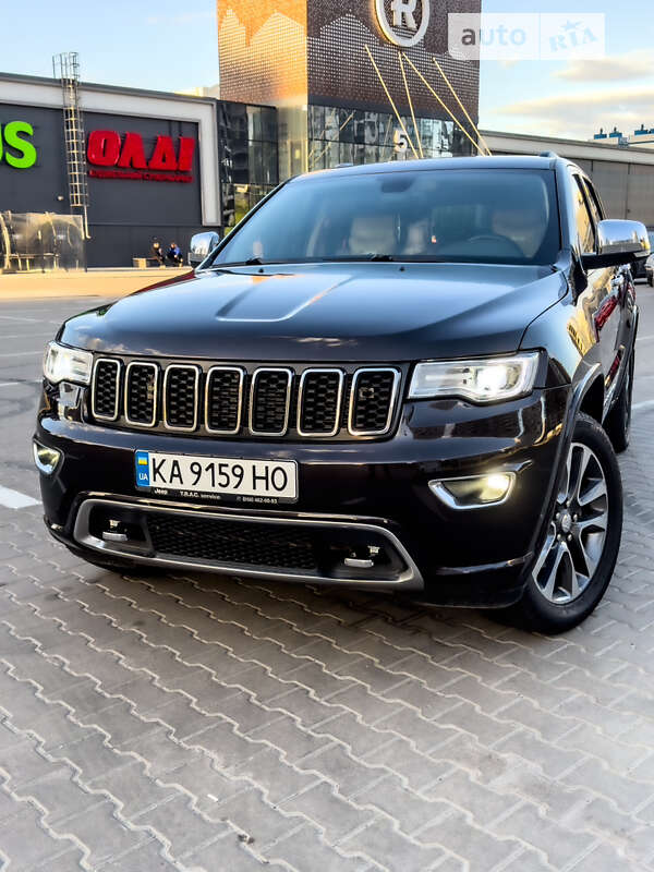 Позашляховик / Кросовер Jeep Grand Cherokee 2017 в Києві
