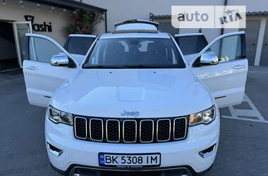 Внедорожник / Кроссовер Jeep Grand Cherokee 2020 в Ровно