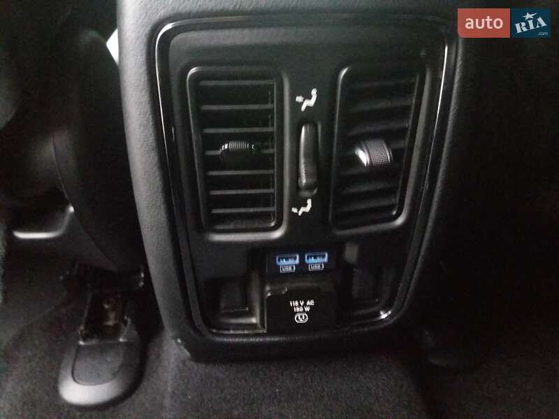 Внедорожник / Кроссовер Jeep Grand Cherokee 2019 в Виннице