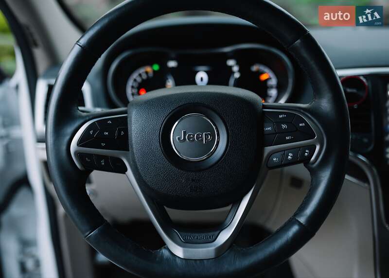 Позашляховик / Кросовер Jeep Grand Cherokee 2018 в Києві