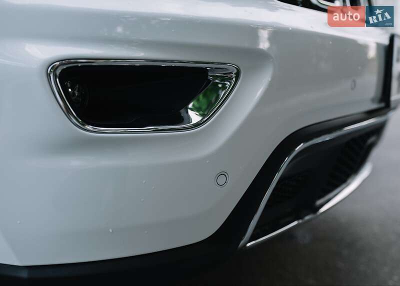 Позашляховик / Кросовер Jeep Grand Cherokee 2018 в Києві