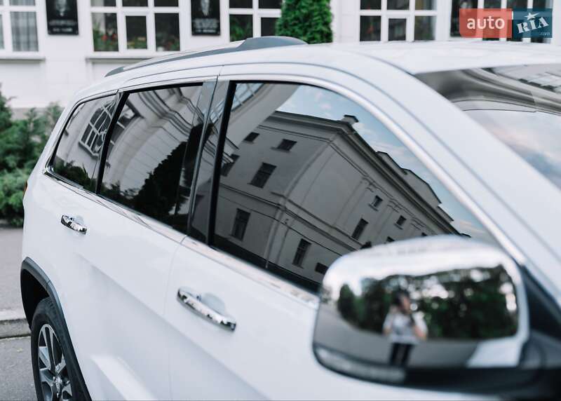 Позашляховик / Кросовер Jeep Grand Cherokee 2018 в Києві