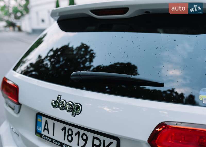 Позашляховик / Кросовер Jeep Grand Cherokee 2018 в Києві