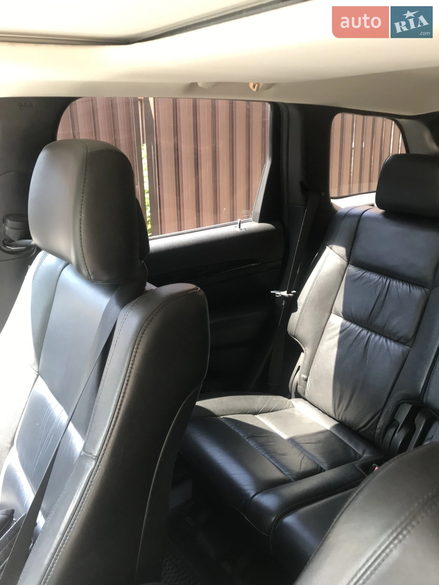 2012 Jeep Grand Cherokee - мініатюра 17