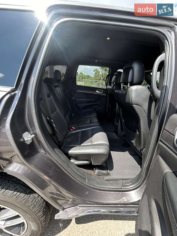 Внедорожник / Кроссовер Jeep Grand Cherokee 2018 в Киеве