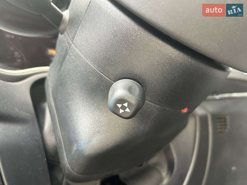 Внедорожник / Кроссовер Jeep Grand Cherokee 2018 в Киеве