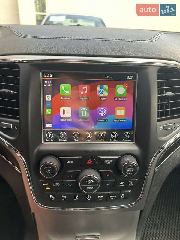 Внедорожник / Кроссовер Jeep Grand Cherokee 2018 в Киеве