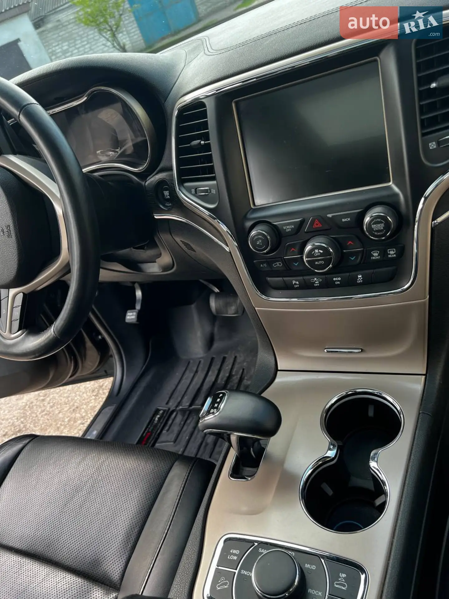 2015 Jeep Grand Cherokee - мініатюра 18