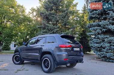 Внедорожник / Кроссовер Jeep Grand Cherokee 2017 в Киеве