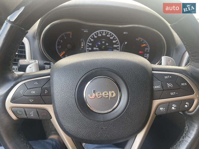 Внедорожник / Кроссовер Jeep Grand Cherokee 2014 в Киеве