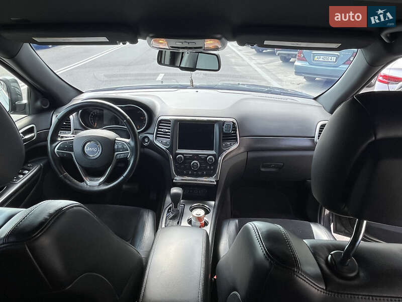 Позашляховик / Кросовер Jeep Grand Cherokee 2017 в Києві