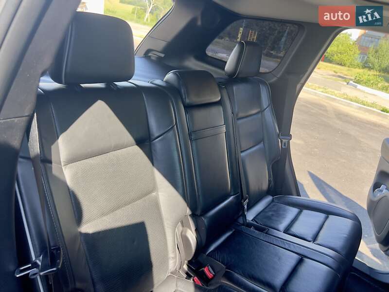 Внедорожник / Кроссовер Jeep Grand Cherokee 2011 в Золотоноше