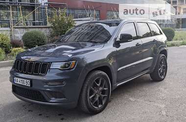 Внедорожник / Кроссовер Jeep Grand Cherokee 2020 в Киеве