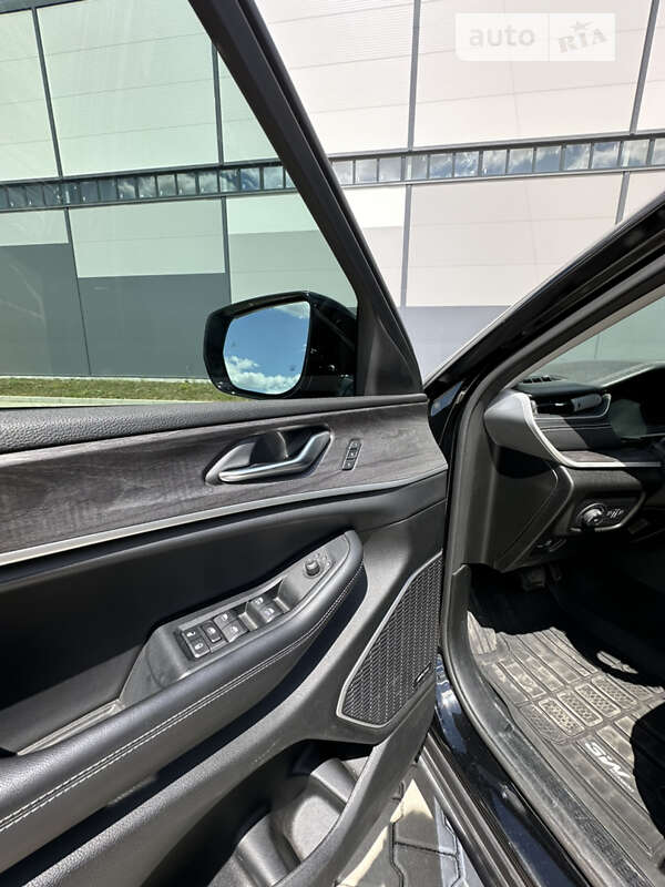 Внедорожник / Кроссовер Jeep Grand Cherokee 2021 в Ивано-Франковске