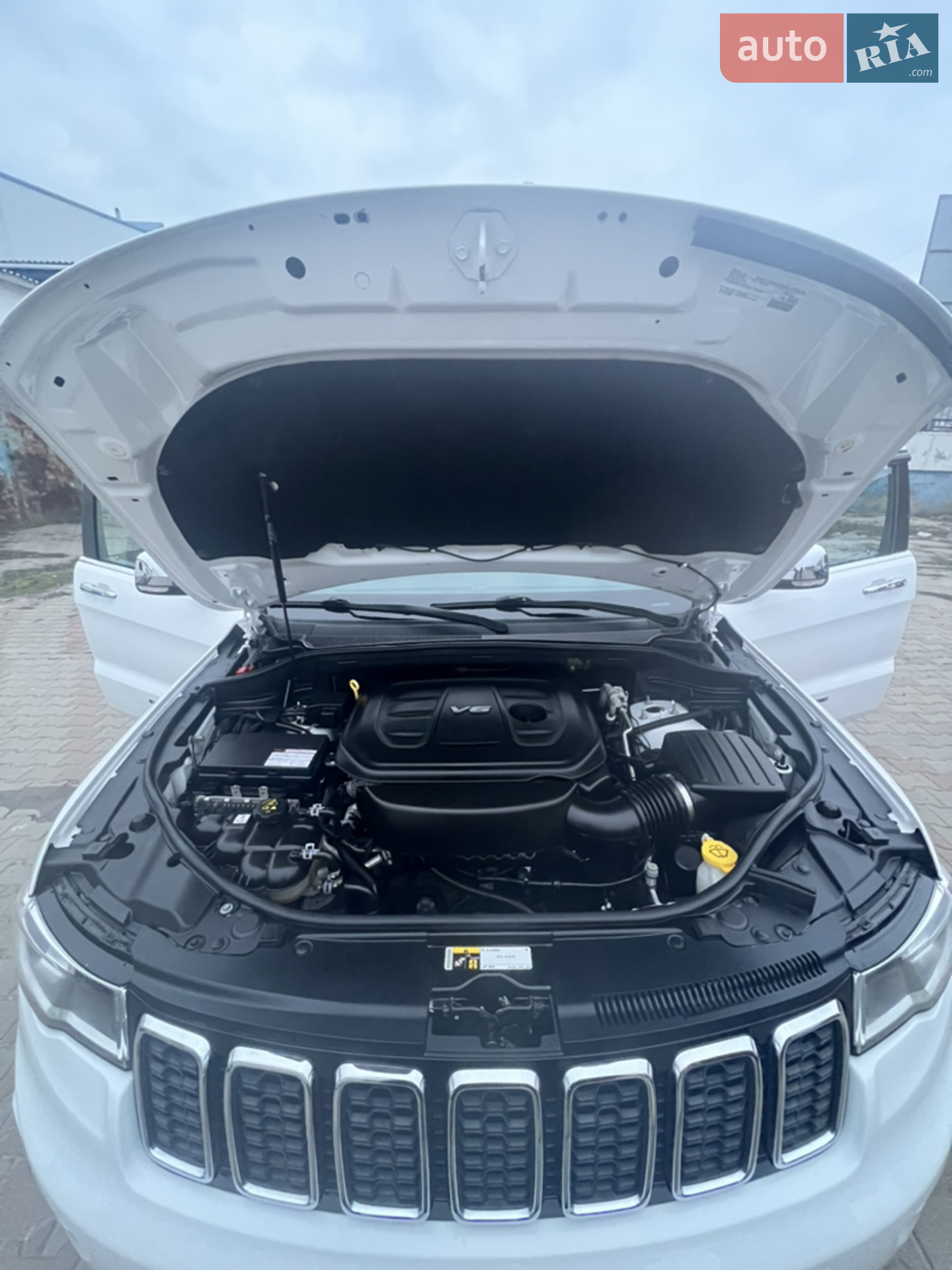 2017 Jeep Grand Cherokee - мініатюра 5