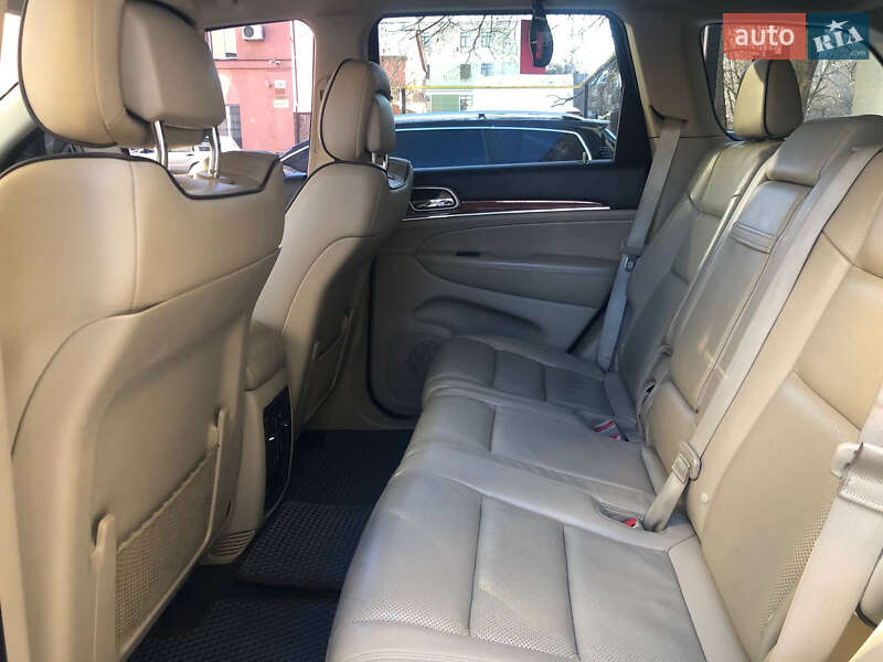 Внедорожник / Кроссовер Jeep Grand Cherokee 2011 в Киеве
