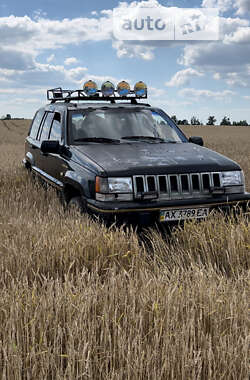 Внедорожник / Кроссовер Jeep Grand Cherokee 1993 в Киеве