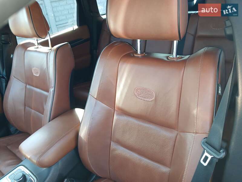 Внедорожник / Кроссовер Jeep Grand Cherokee 2012 в Кременце