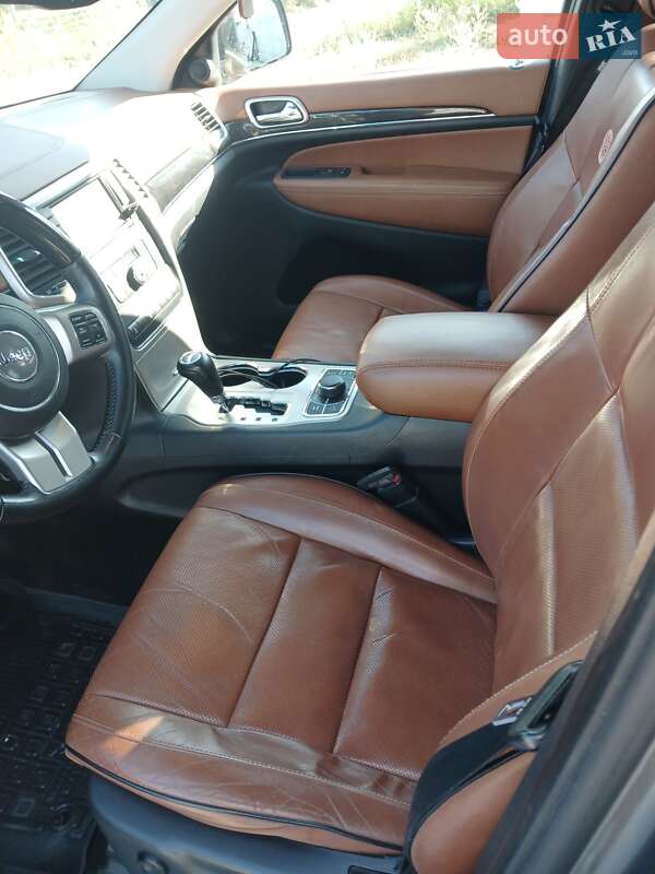 Внедорожник / Кроссовер Jeep Grand Cherokee 2012 в Кременце