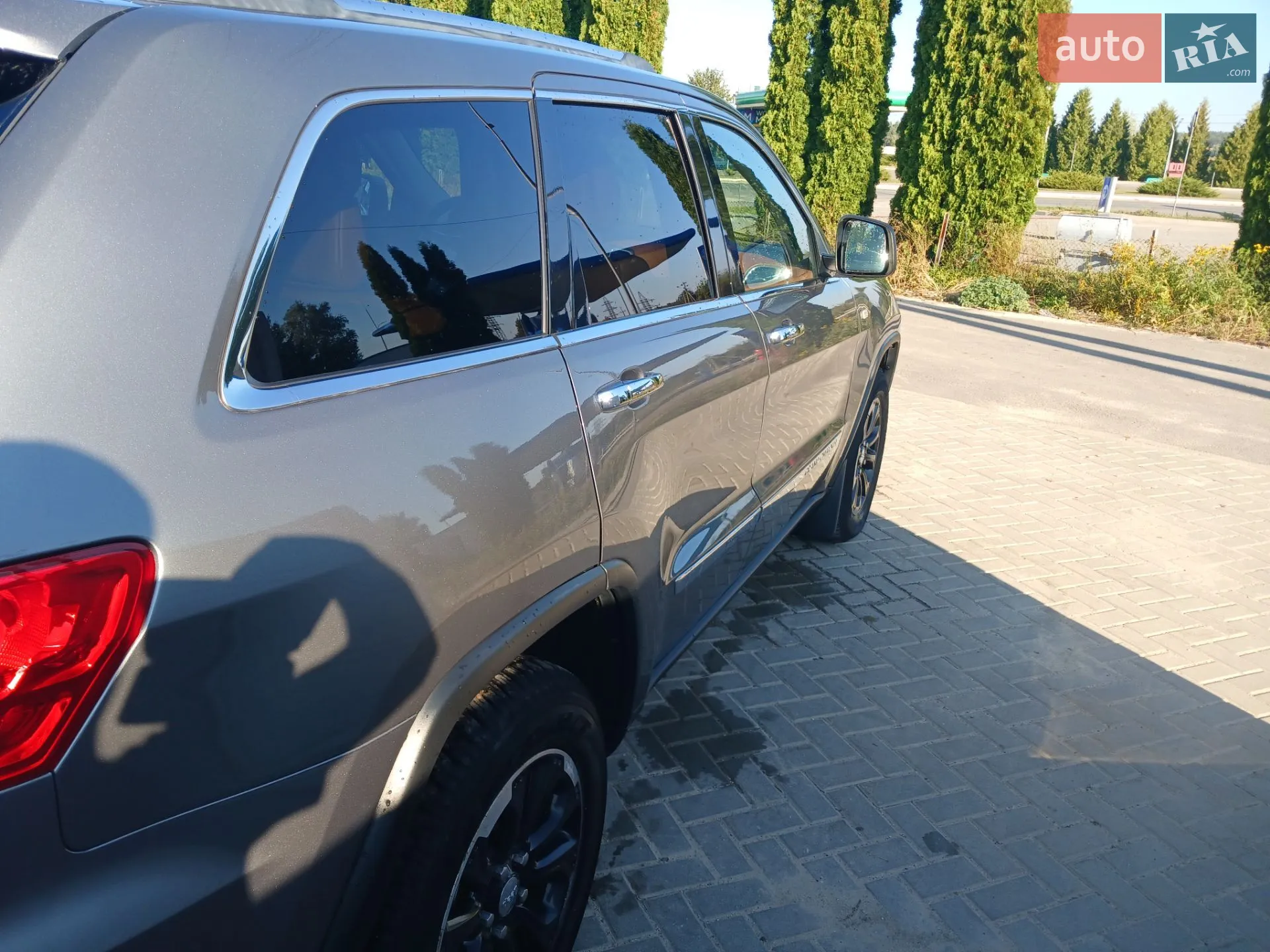 2012 Jeep Grand Cherokee - мініатюра 2