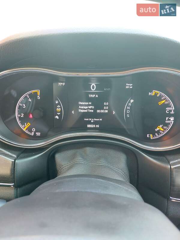 Внедорожник / Кроссовер Jeep Grand Cherokee 2014 в Гайсине