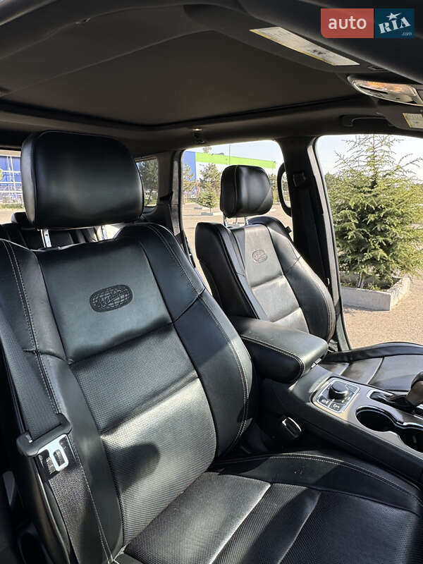 Позашляховик / Кросовер Jeep Grand Cherokee 2017 в Одесі