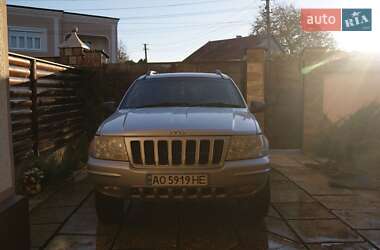 Внедорожник / Кроссовер Jeep Grand Cherokee 2002 в Нижней Апше