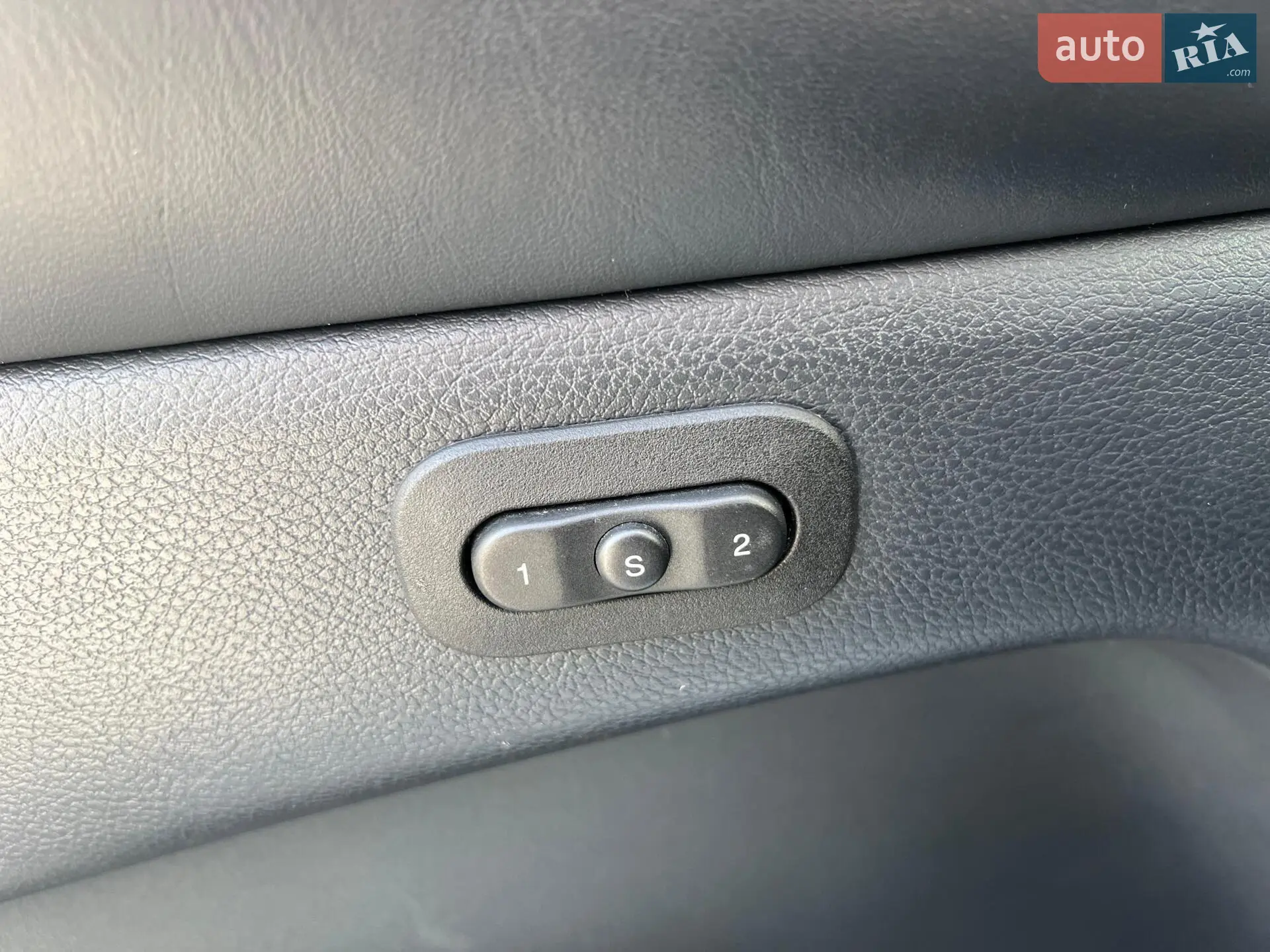 2015 Jeep Grand Cherokee - мініатюра 22