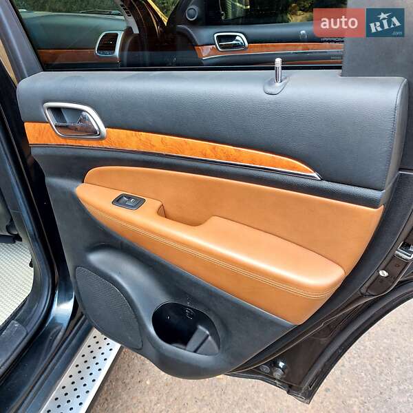 Внедорожник / Кроссовер Jeep Grand Cherokee 2012 в Харькове