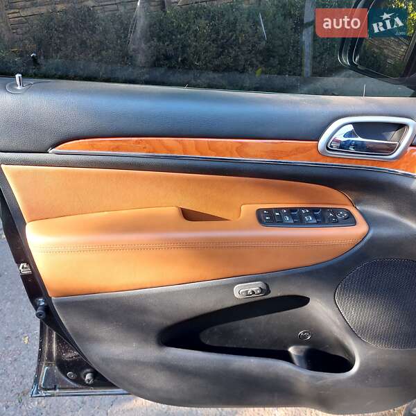 Внедорожник / Кроссовер Jeep Grand Cherokee 2012 в Харькове