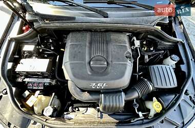 Внедорожник / Кроссовер Jeep Grand Cherokee 2012 в 